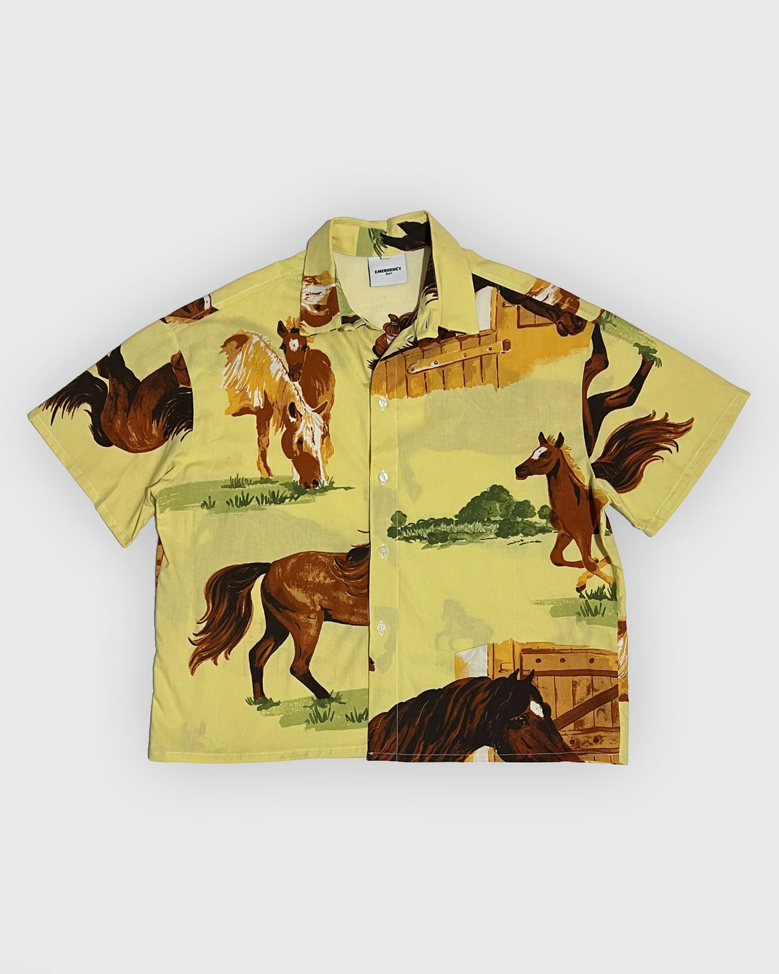 SHORT SLEEVE SHIRT (HORSES)