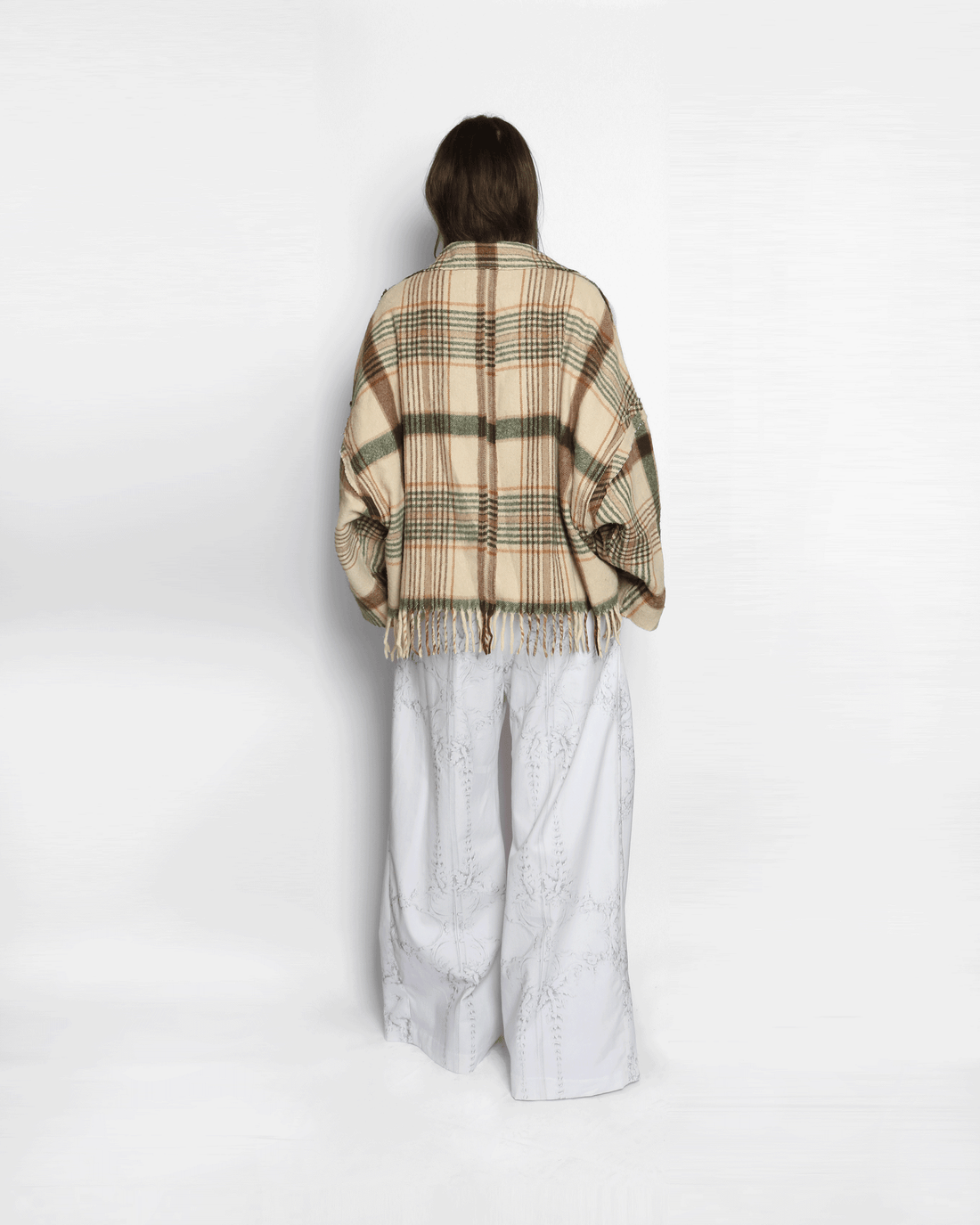 BLANKET JACKET (CHECKERED LIGHT BEIGE)