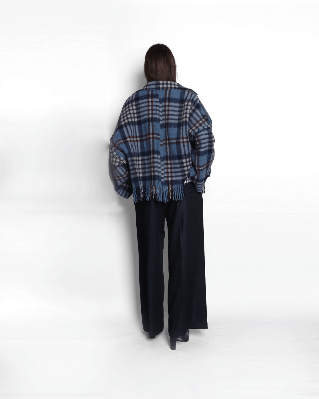 BLANKET JACKET (CHECKERED BLUE)