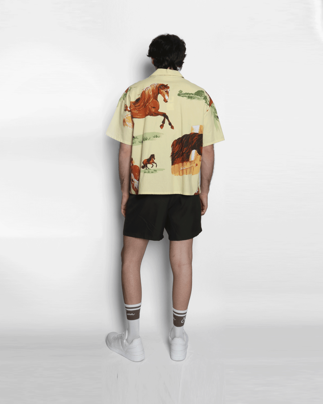 SHORT SLEEVE SHIRT (HORSES)